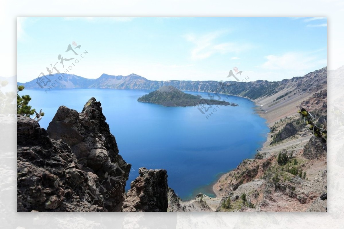 火山湖公园图片
