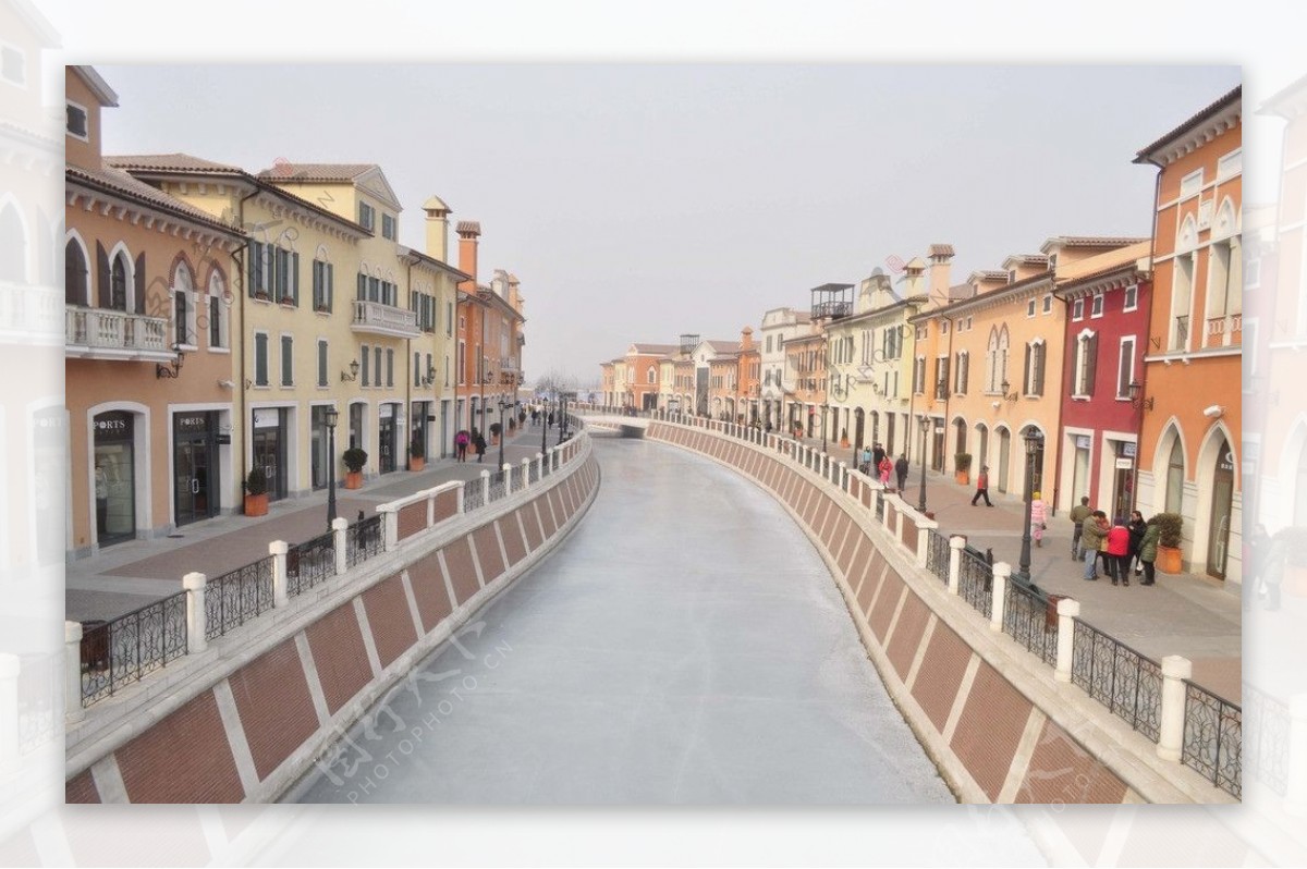 佛罗伦萨河道岸景图片