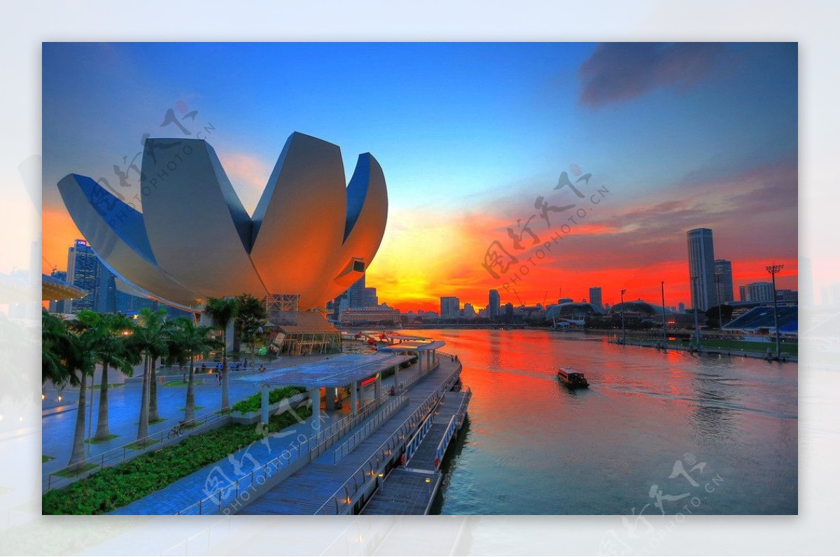 新加坡滨海湾金沙艺术科学博物馆图片