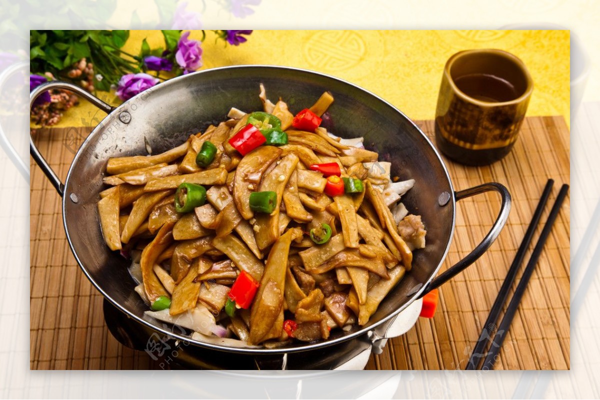 干锅是中国美食中最为独特的灵魂吃法_吕凯峰-站酷ZCOOL