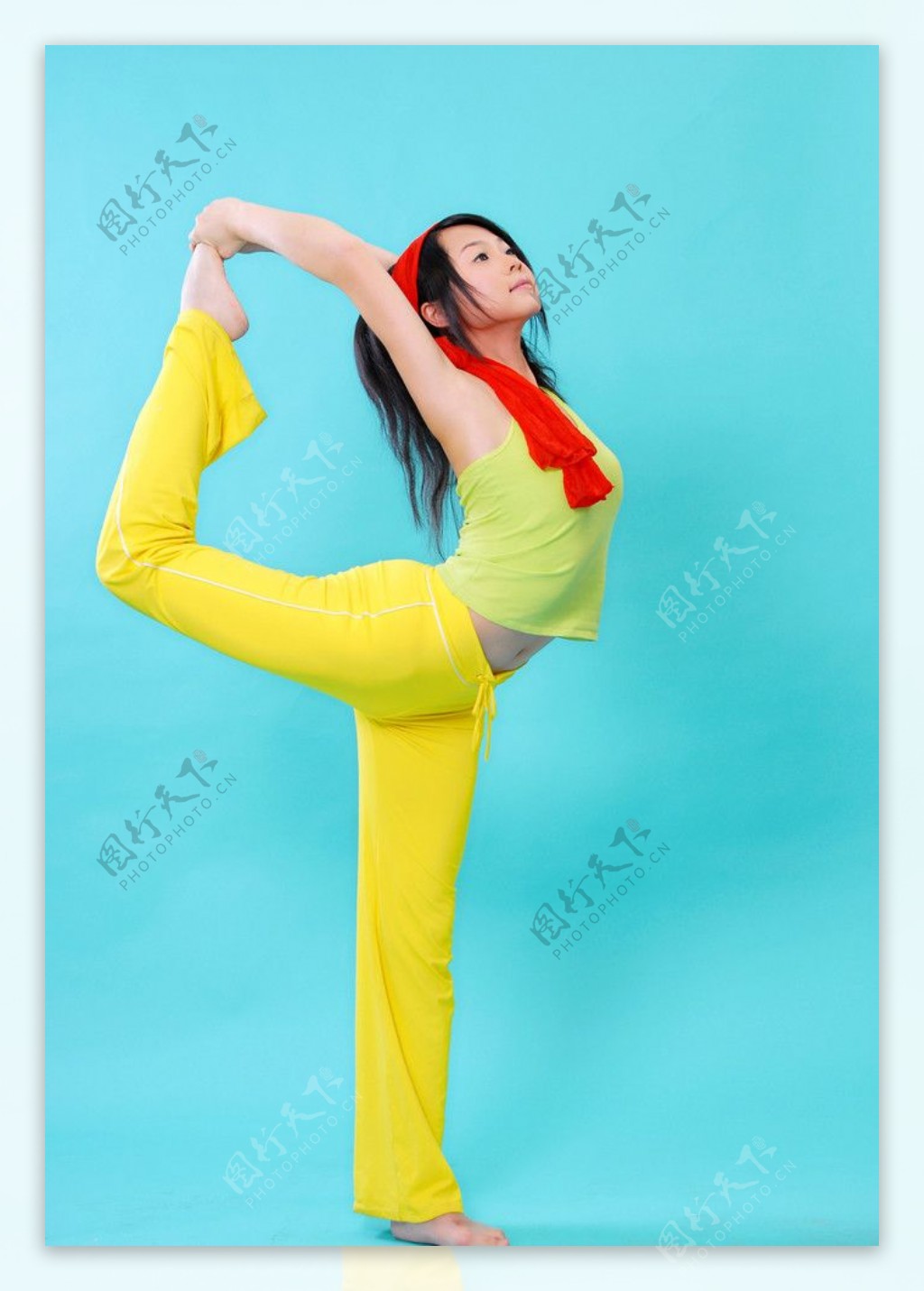 瑜伽少女图片