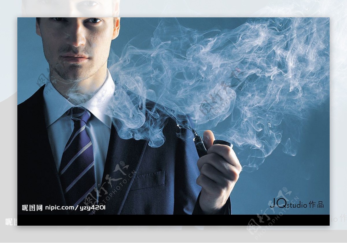 Fotos gratis : hombre, ligero, en blanco y negro, de fumar, masculino ...