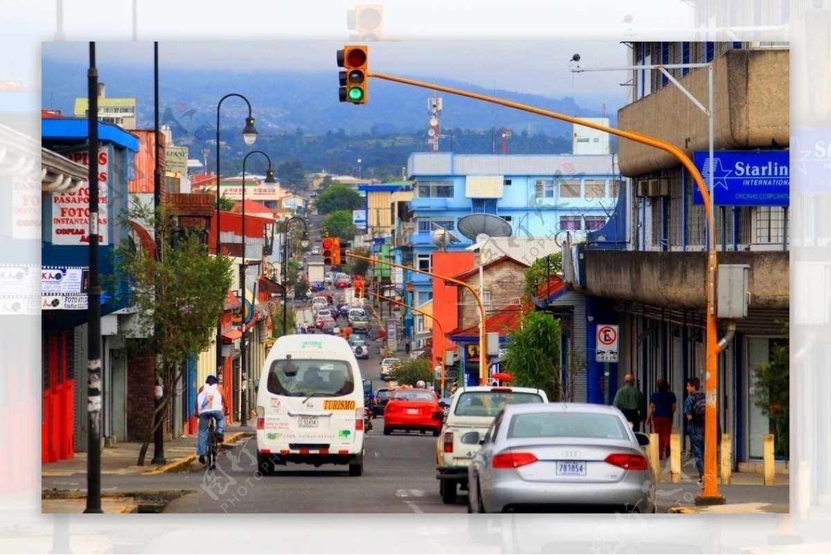 哥斯达黎加首都圣何塞市区的街景图片