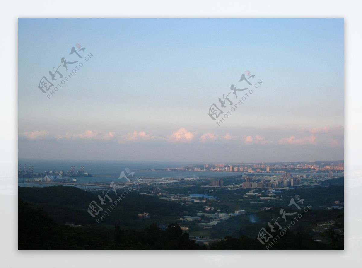 两张高清城市俯瞰图片，适合做网页背景_jiehucn-站酷ZCOOL