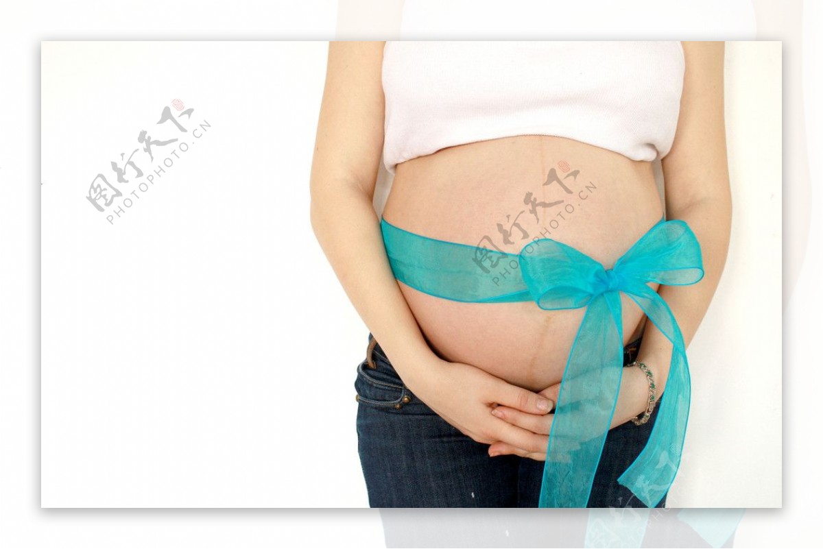 礼物怀孕大肚子孕妇图片