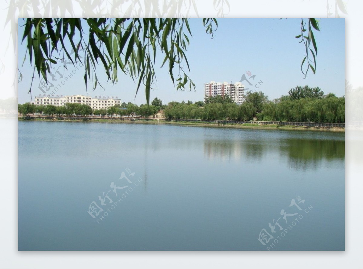 雄县温泉湖景观图片