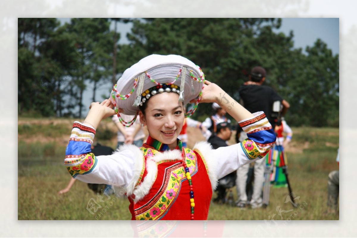 [分享]藏族少女 - 绝美图库 - 华声论坛