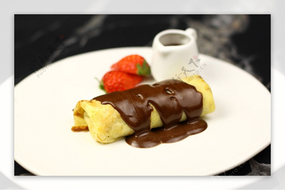 法式煎饼配黑巧克力沙士图片