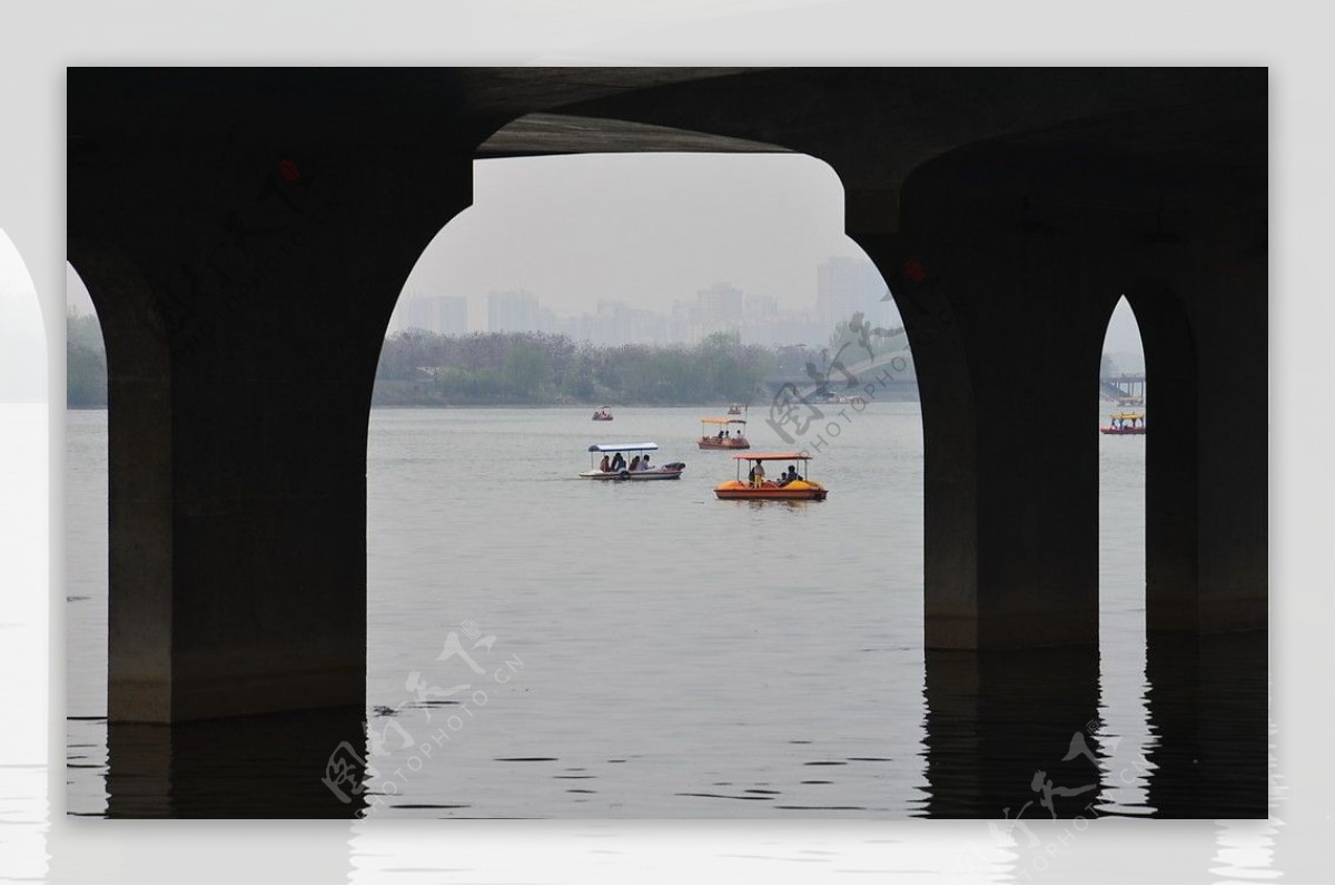 柳溪桥下图片