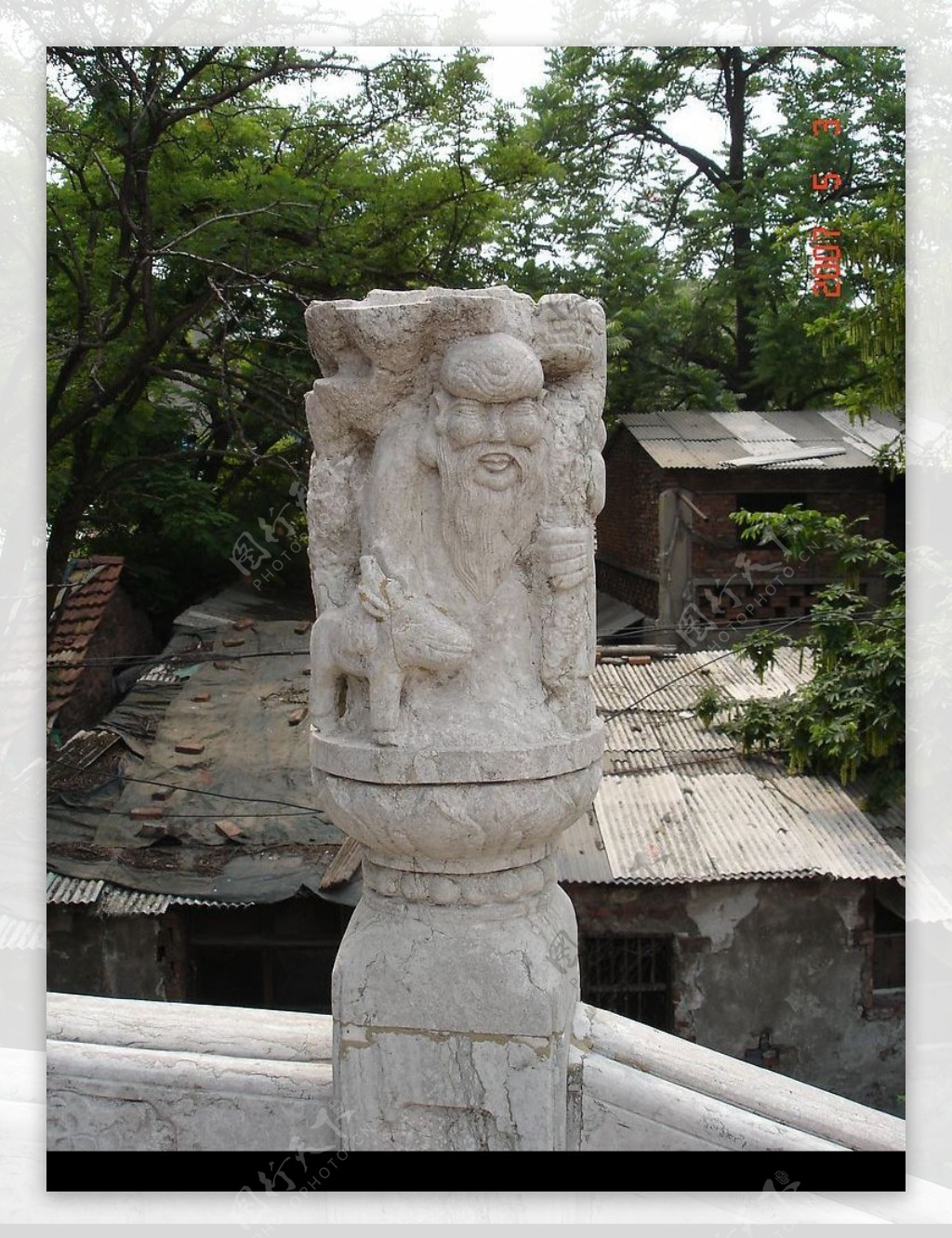 章华寺的石雕图片