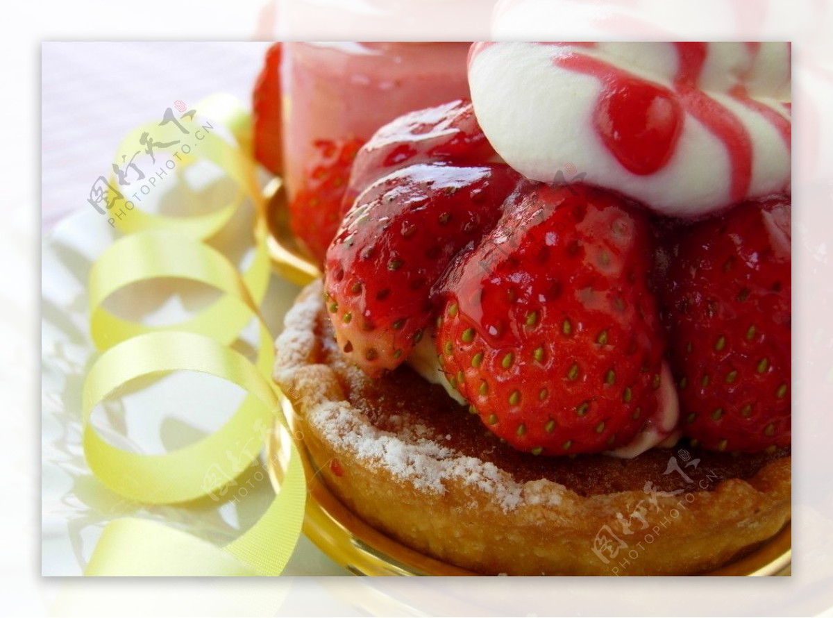 奶油草莓|水果|牛奶|产品摄影|摄影|产品|自在视觉 - 原创作品 - 站酷 (ZCOOL)