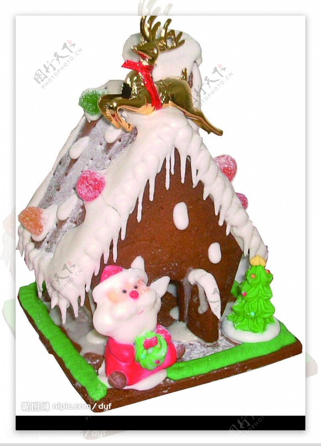 小乡村圣诞巧克力奶油姜饼屋蛋糕图片