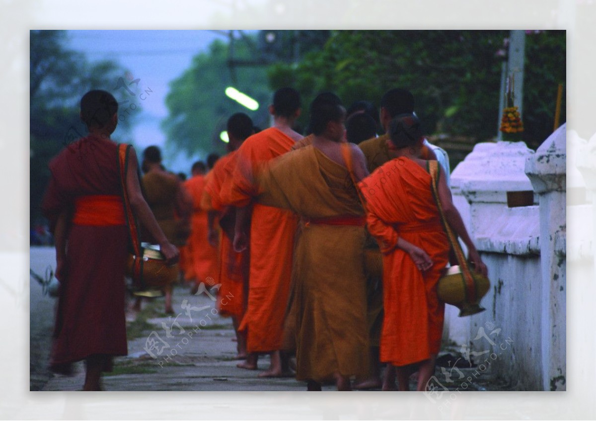 柬埔寨僧人图片