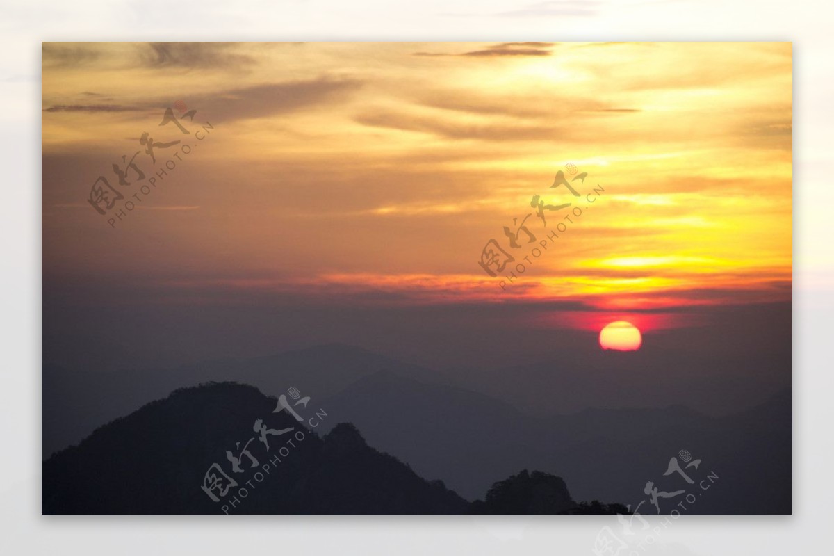 日出黄山图片