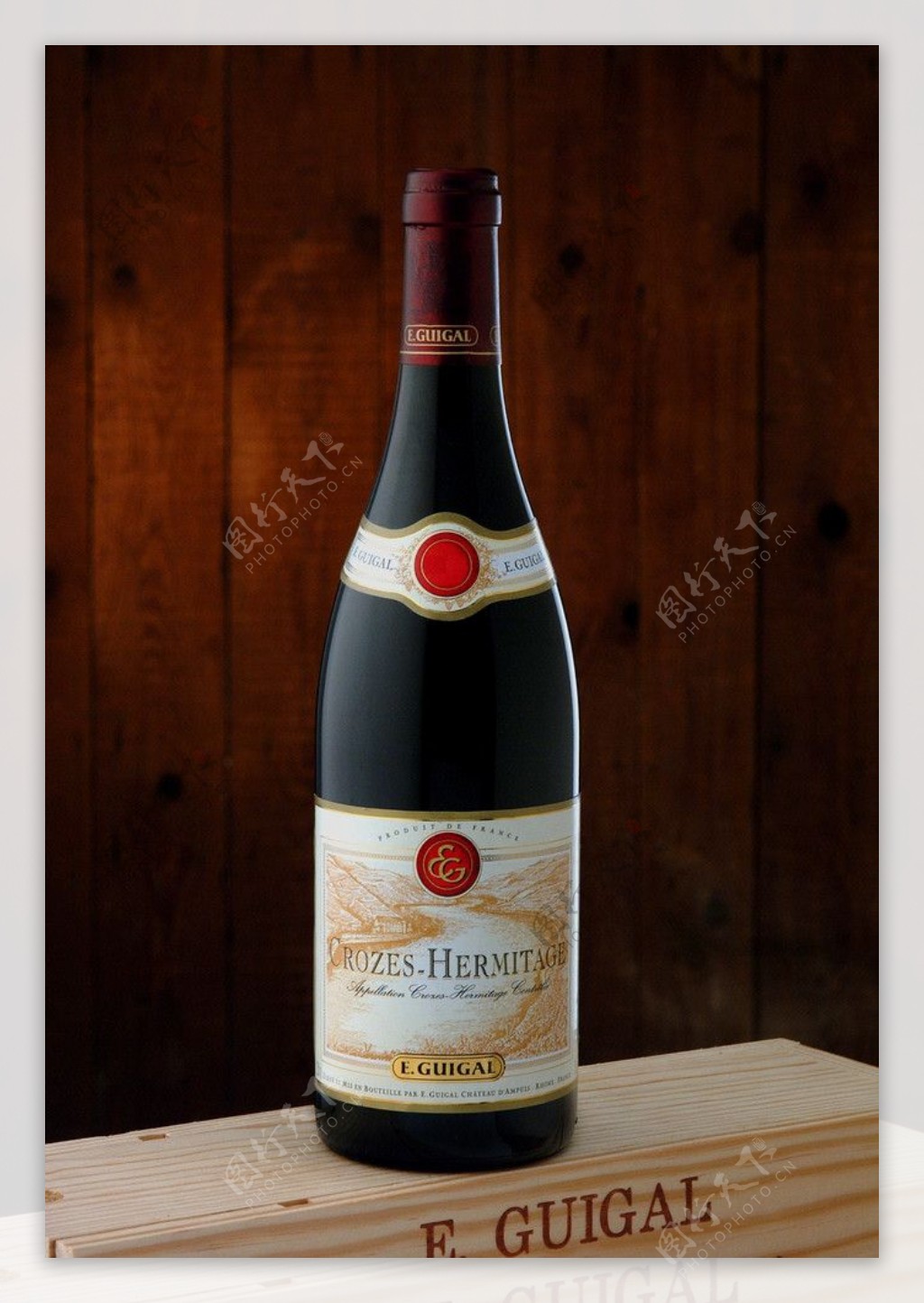 干红葡萄酒图片