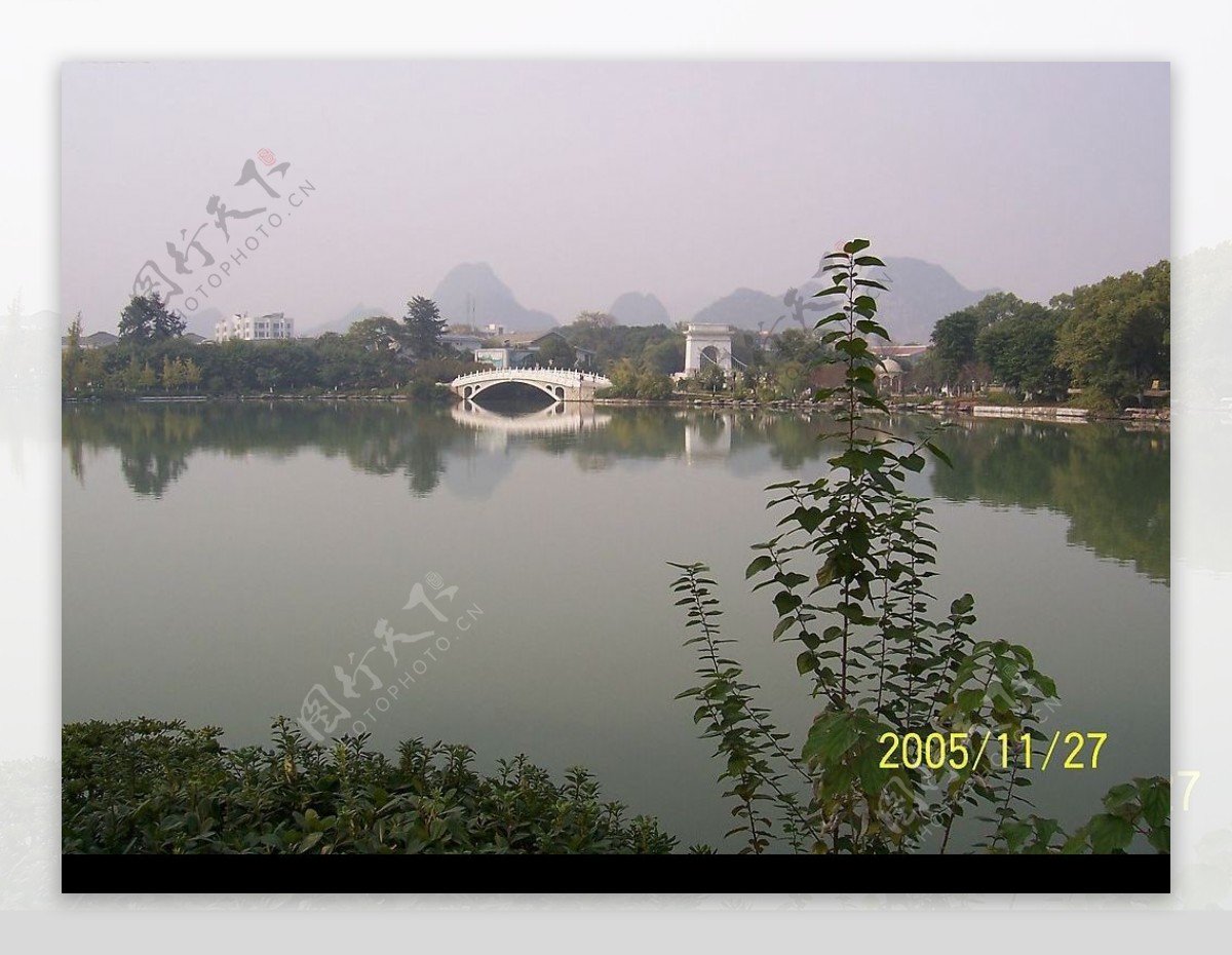 桂林榕湖风光图片
