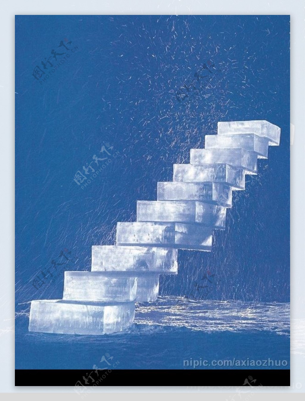 水晶楼梯图片