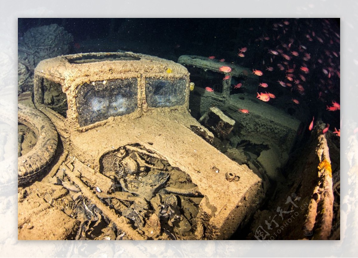 二战海底残骸