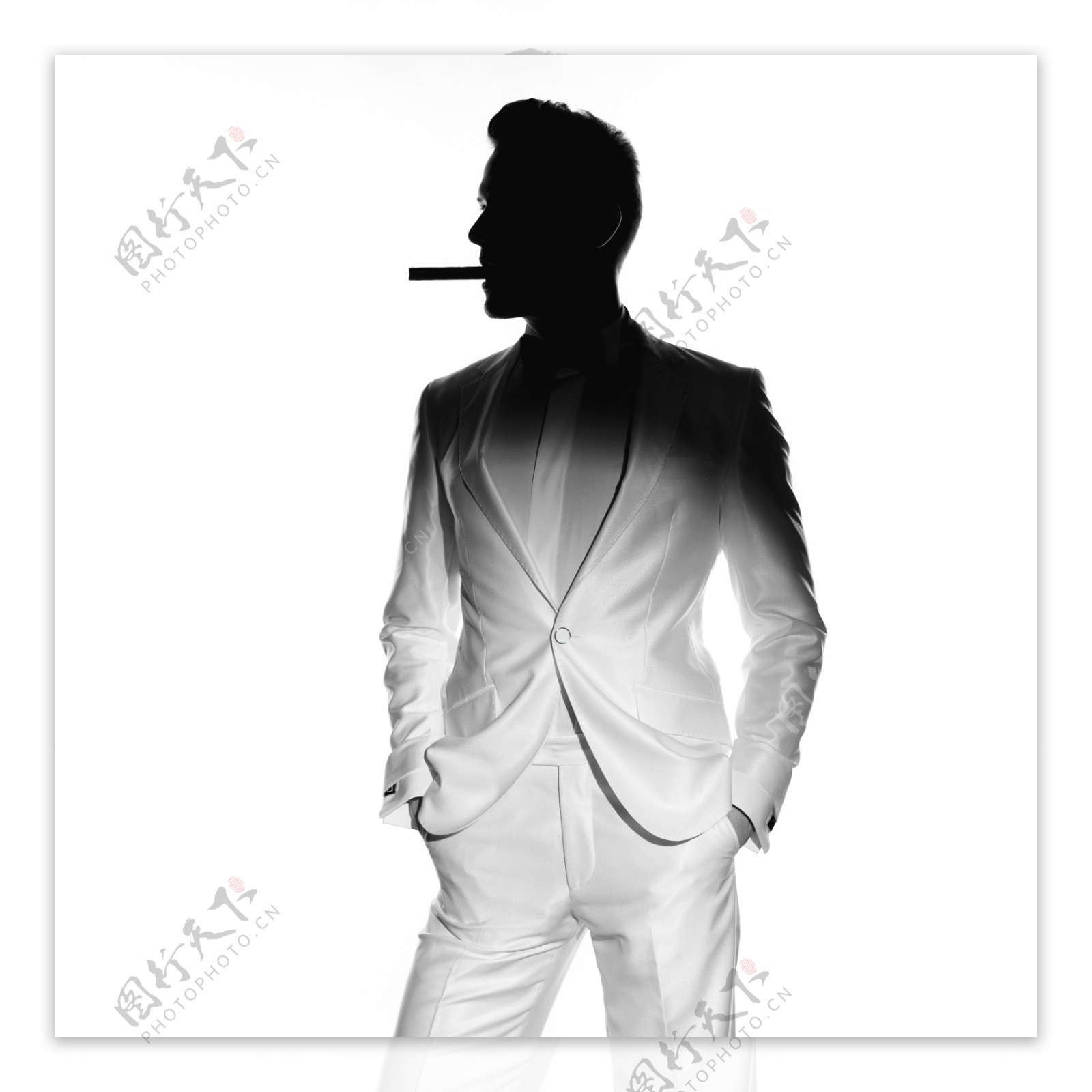 男性抽雪茄圖片素材-JPG圖片尺寸6720 × 4480px-高清圖案501334922-zh.lovepik.com