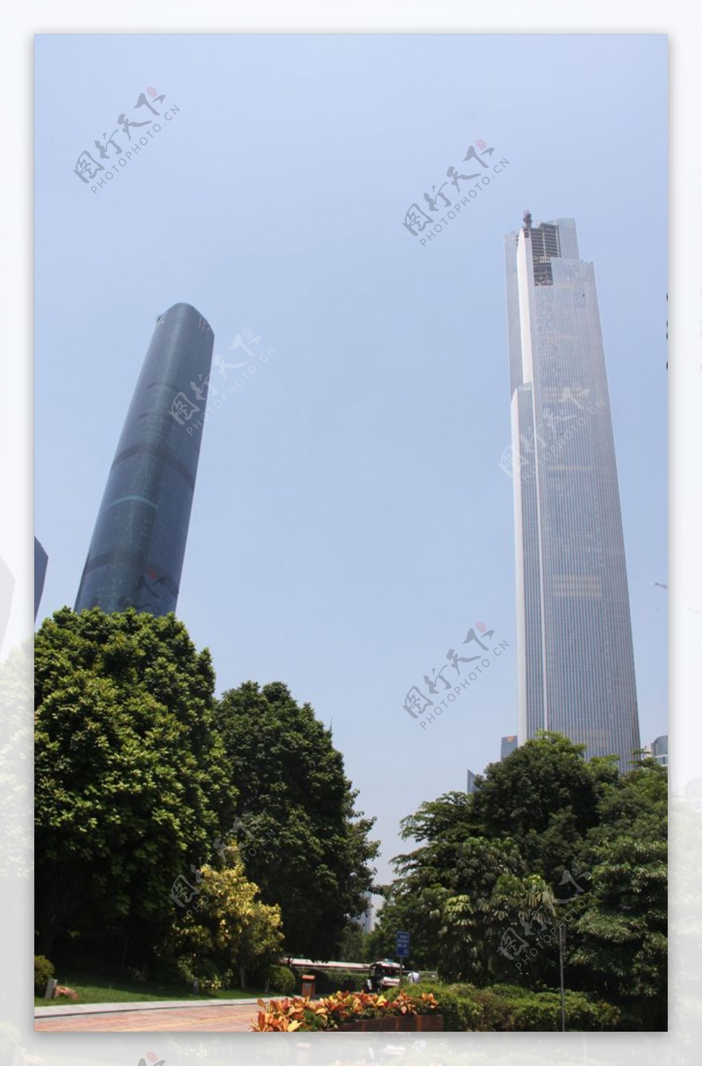 广州国际金融中心和珠江新城东塔