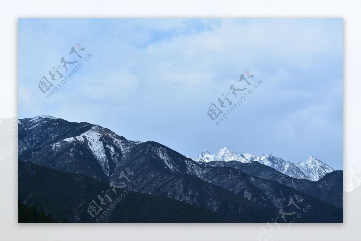 康定雪山