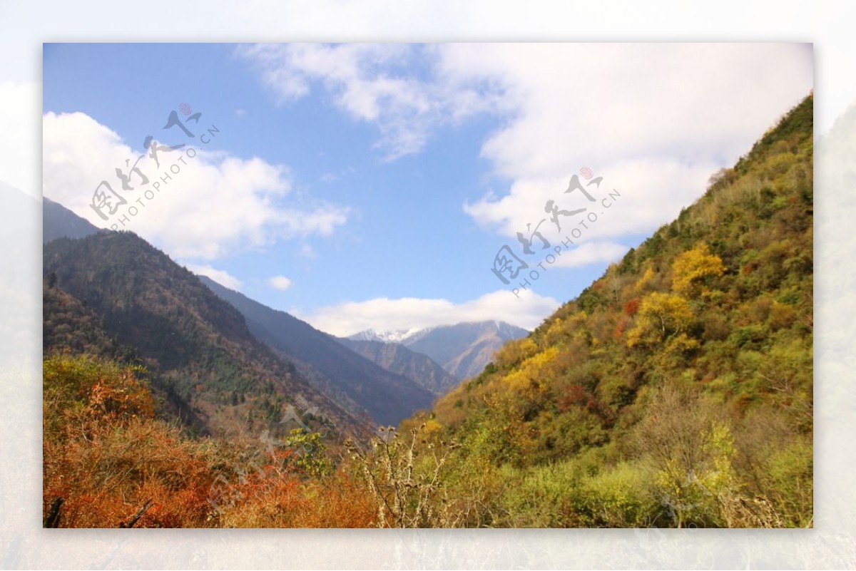 高原雪山