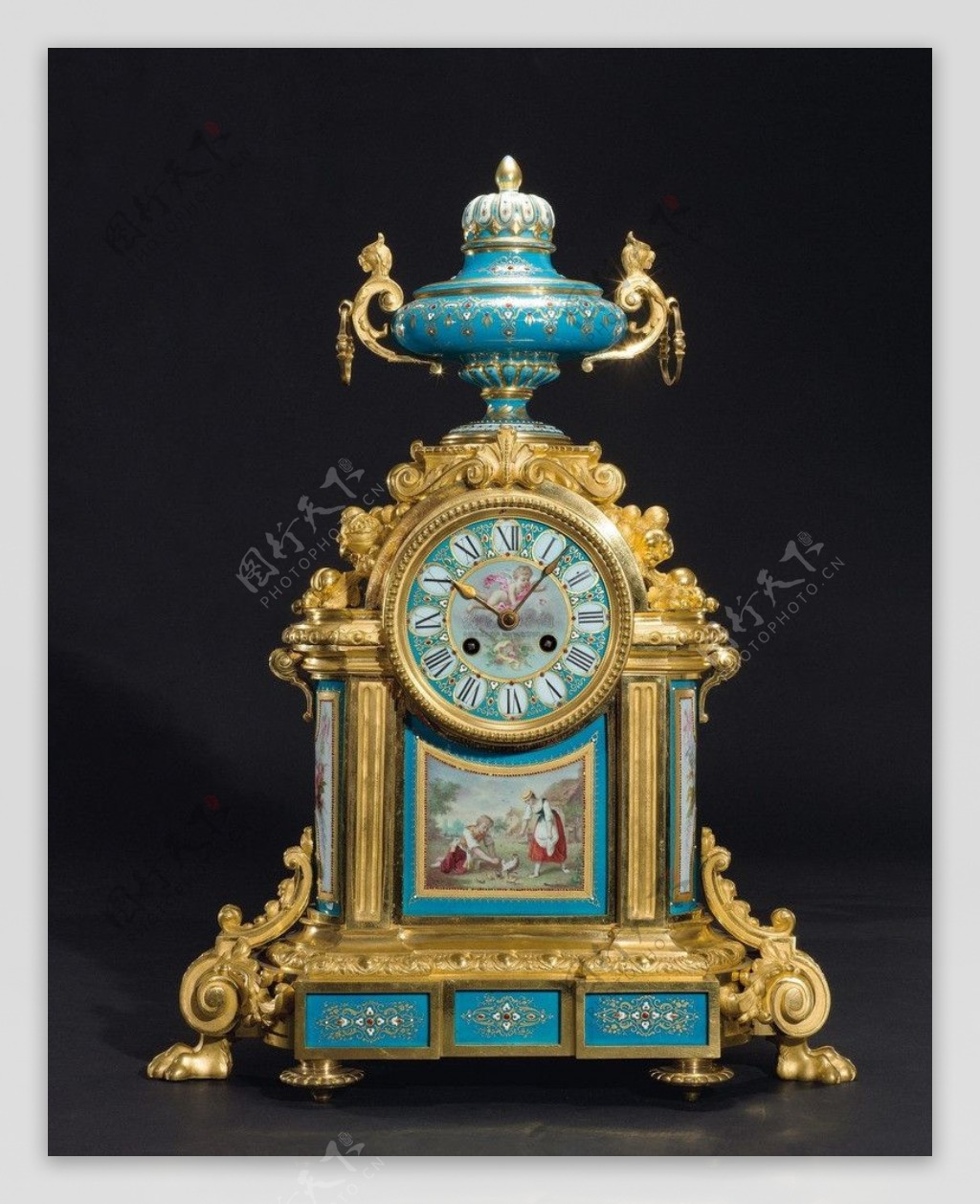 铜鎏金珐琅炉台钟