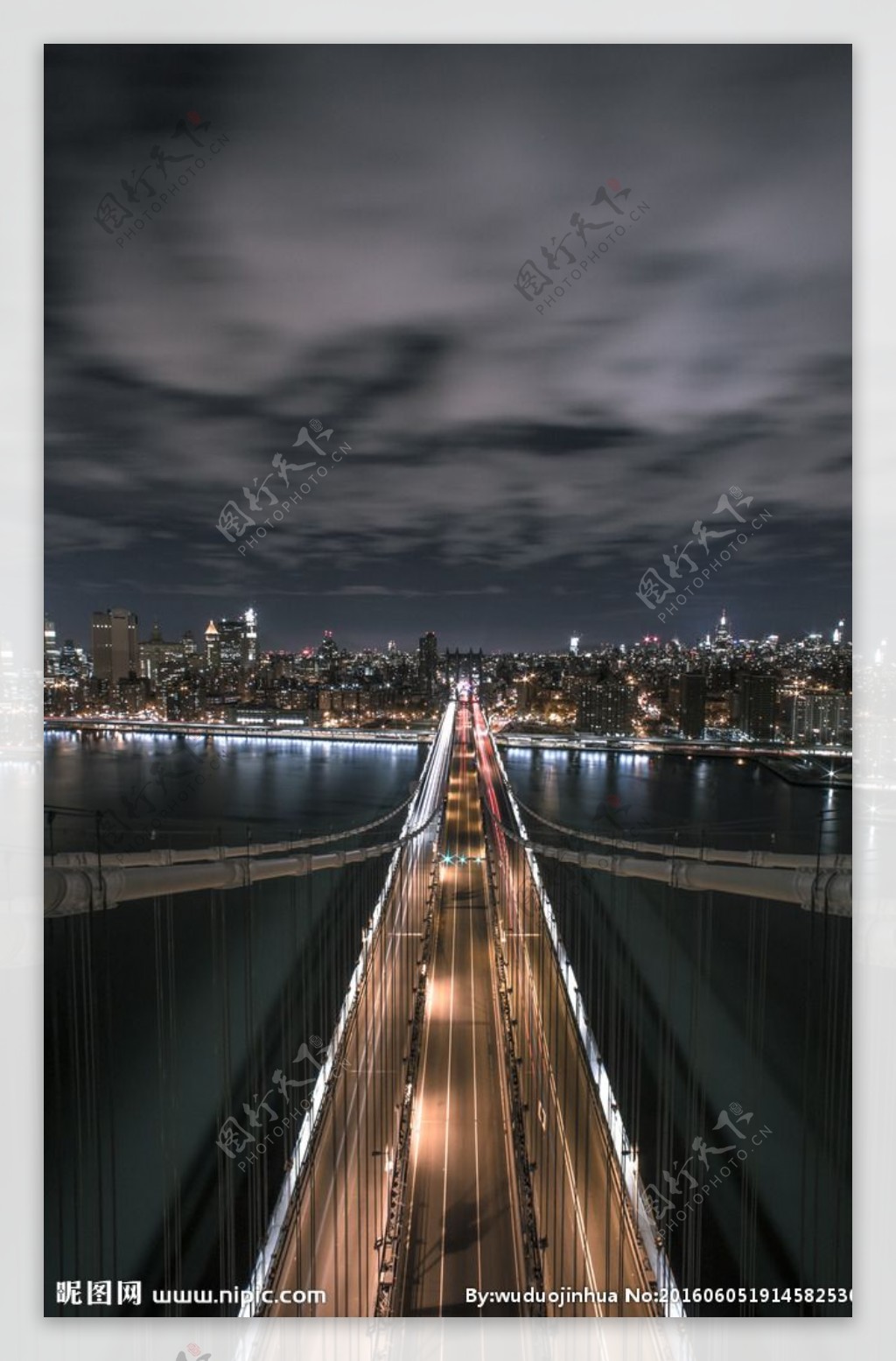 夜色下的跨海大桥