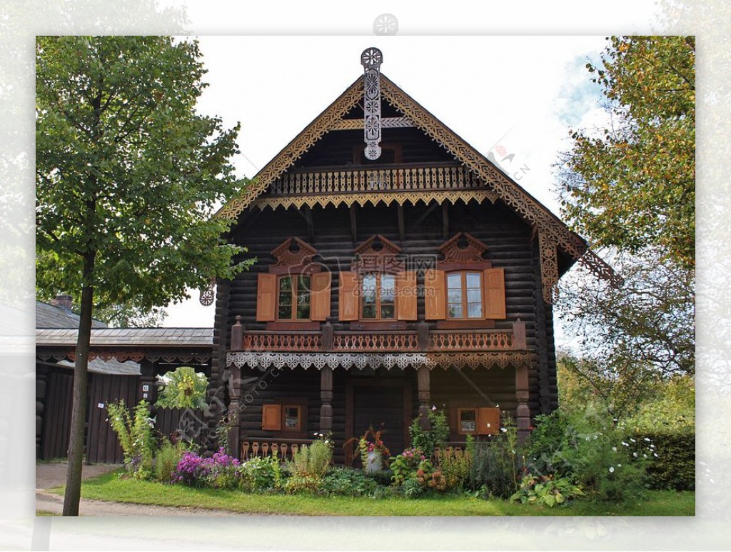独特的木头房屋