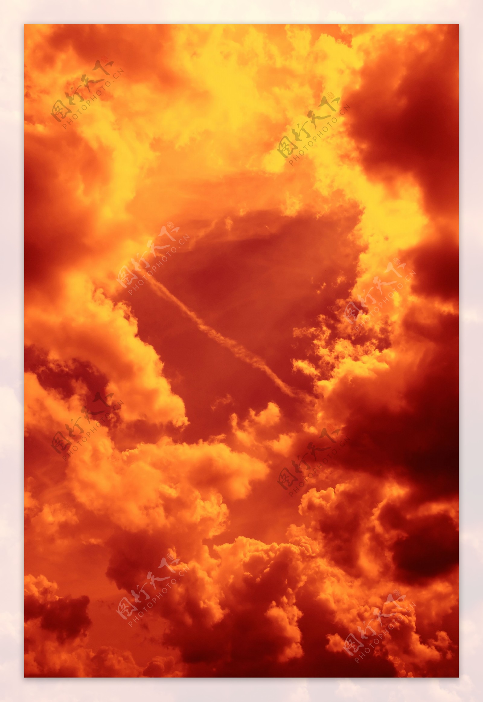 橘红色的云朵图片