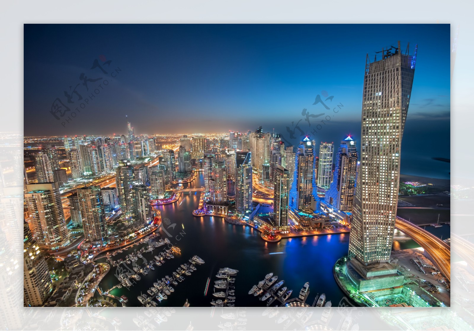 迪拜高楼风景图片