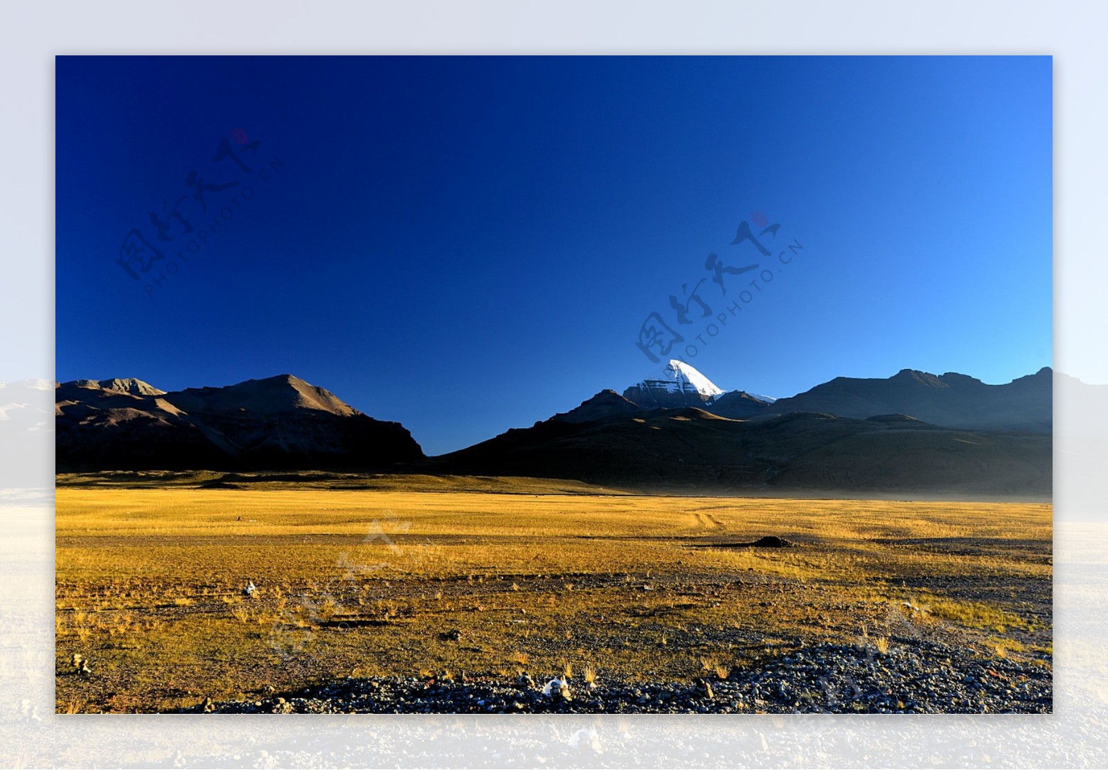 西藏神山圣湖美景