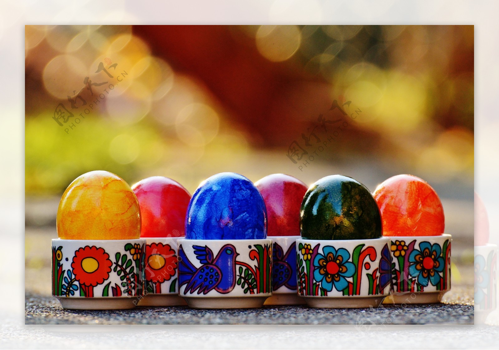 创意复活节彩色鸡蛋图片
