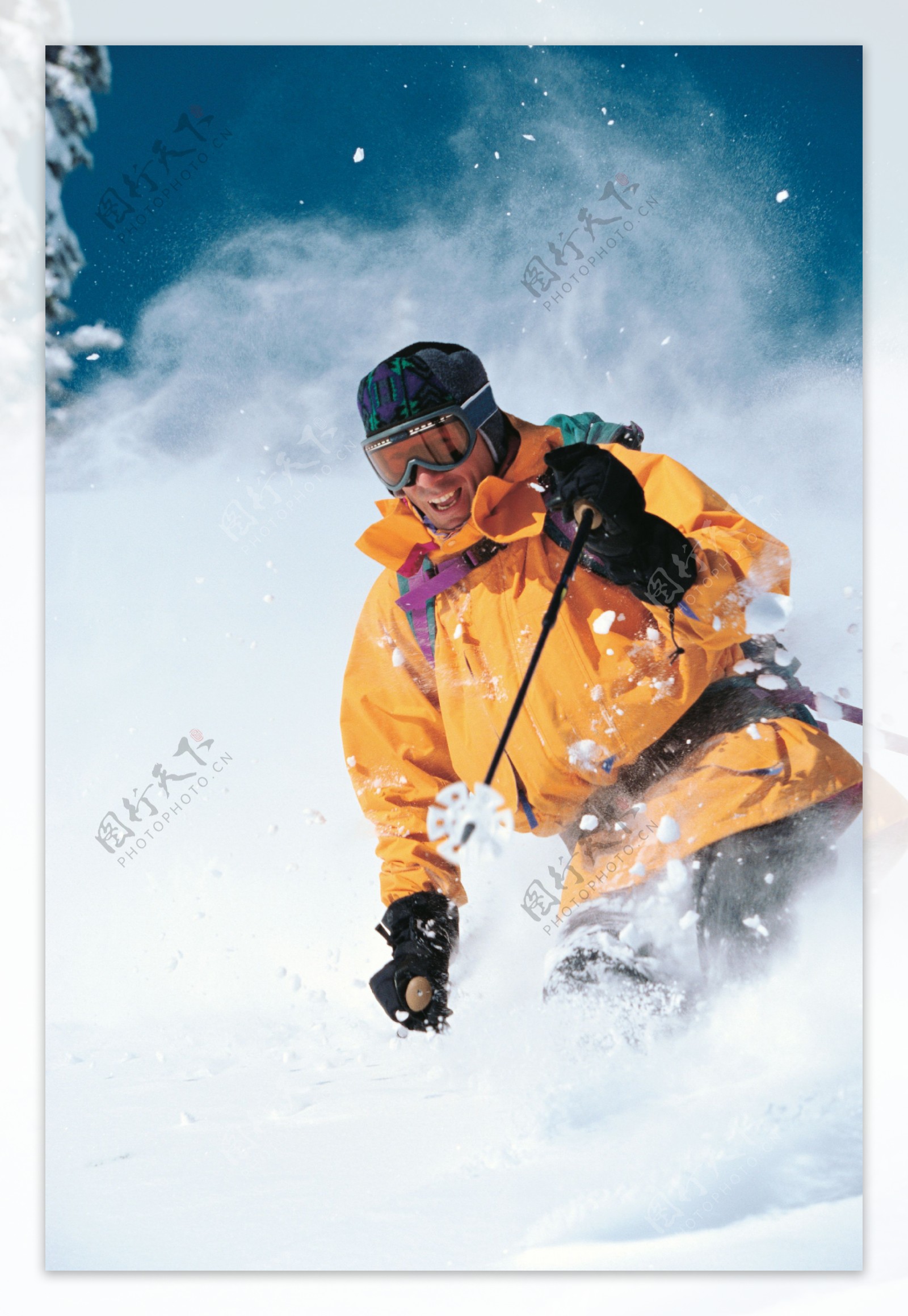 高山滑雪运动运动员高清图片