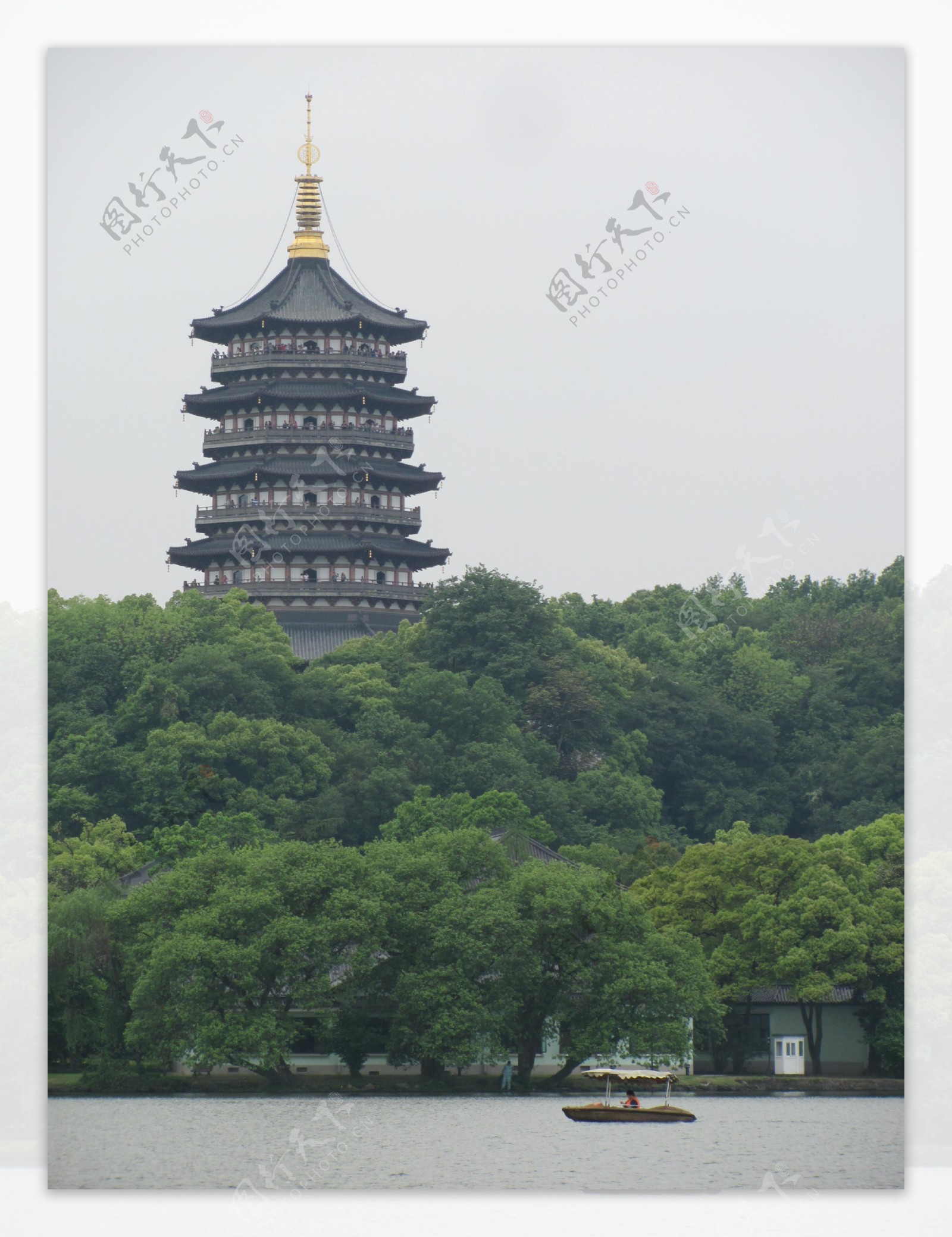 雷峰塔图片