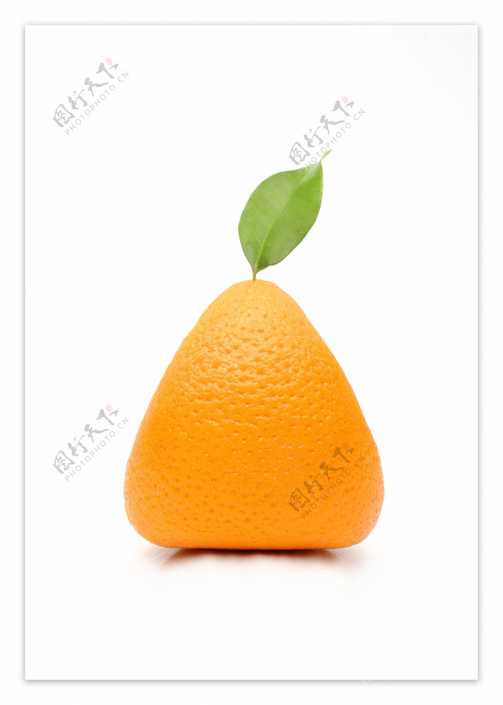 创意三角形橙子