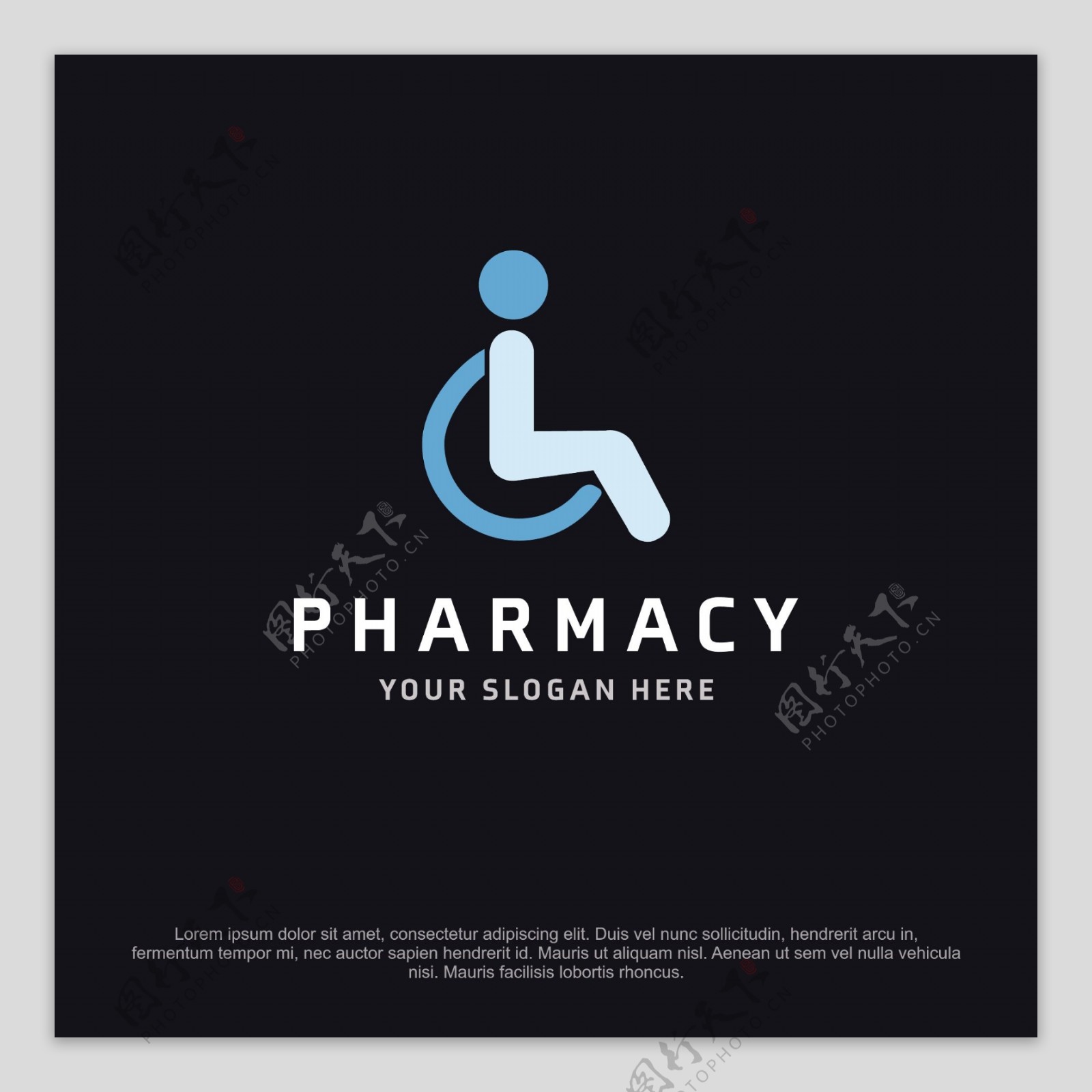 一个坐在轮椅上的人的药房标志
