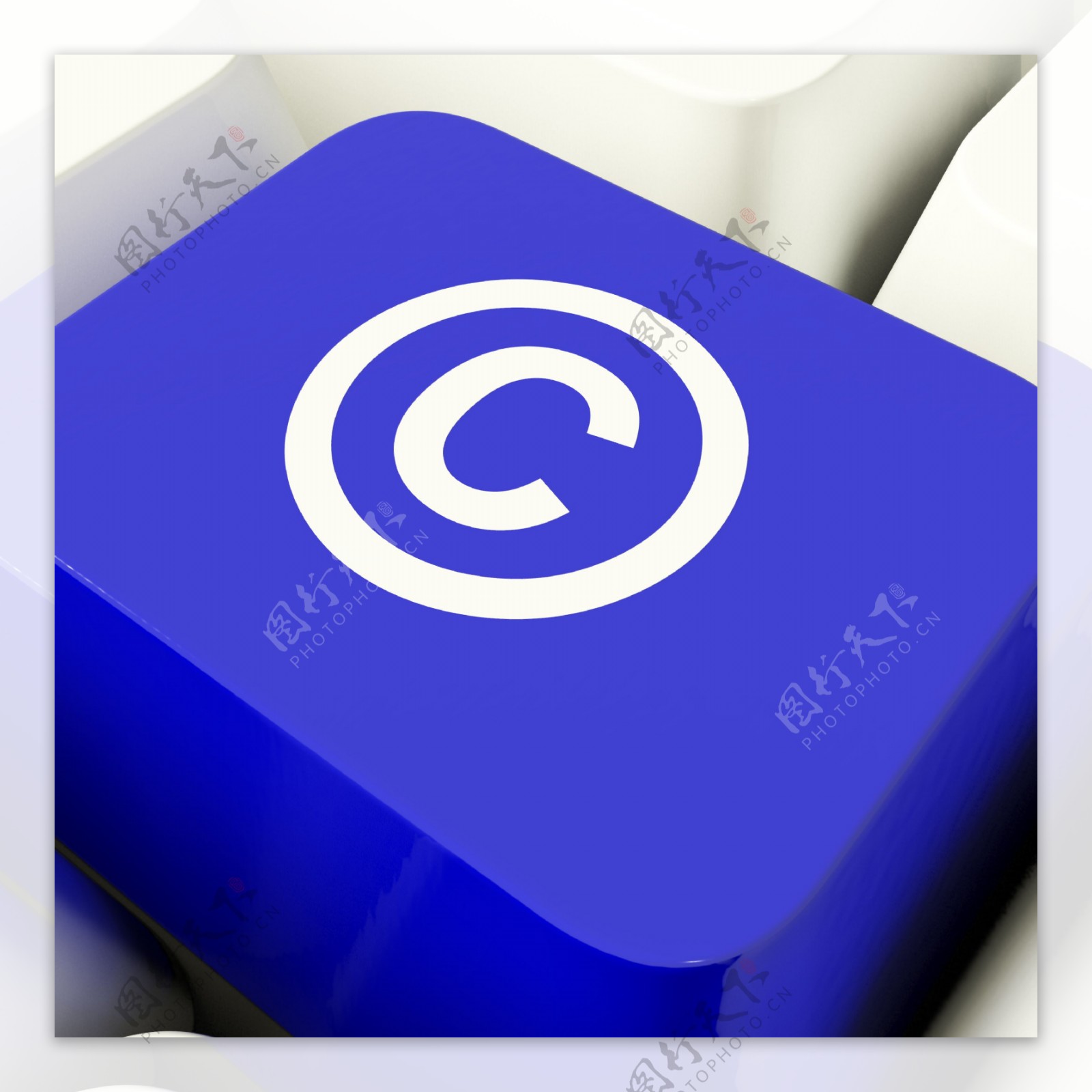 蓝色显示专利或商标版权电脑钥匙