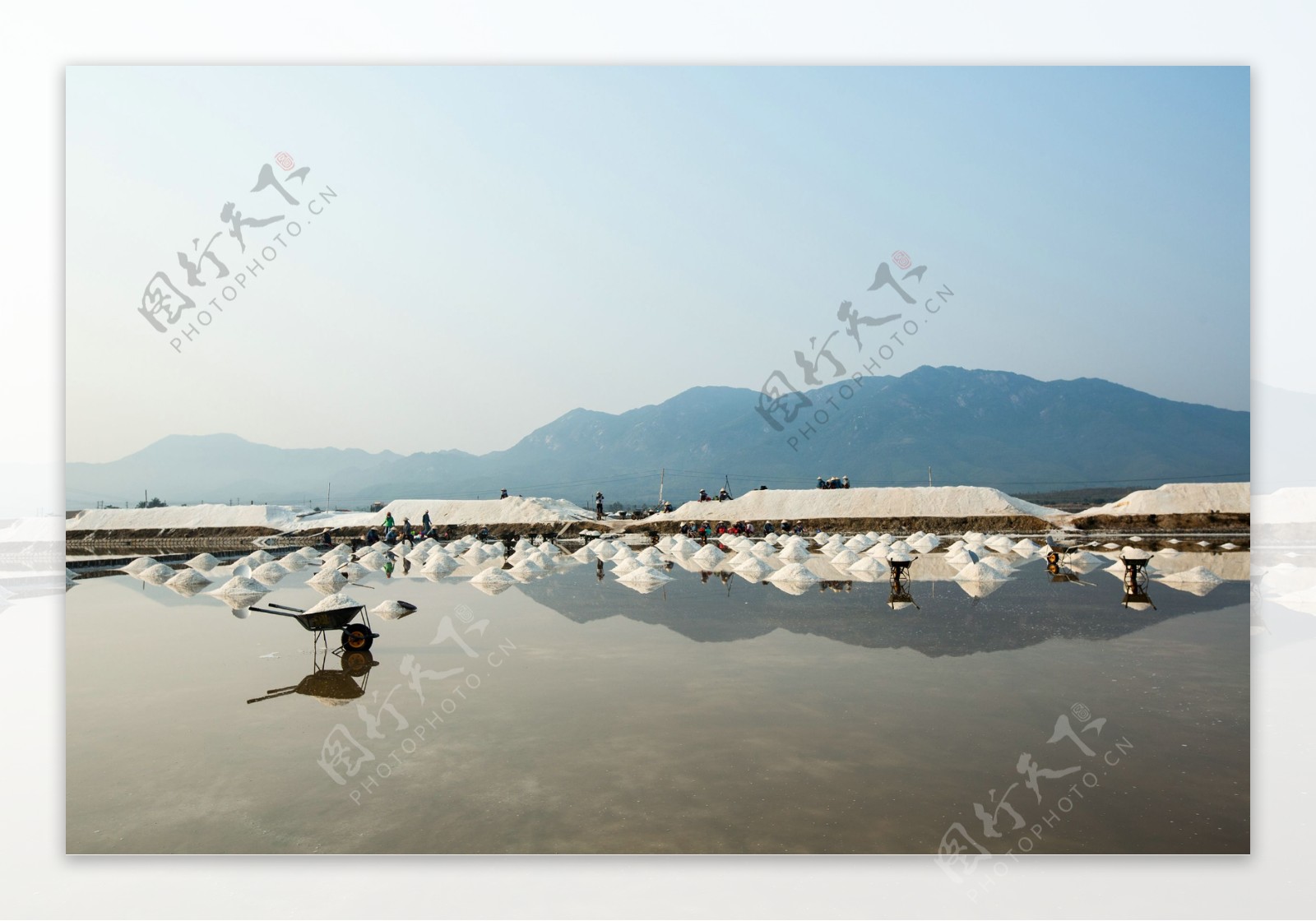 越南的盐滩图片