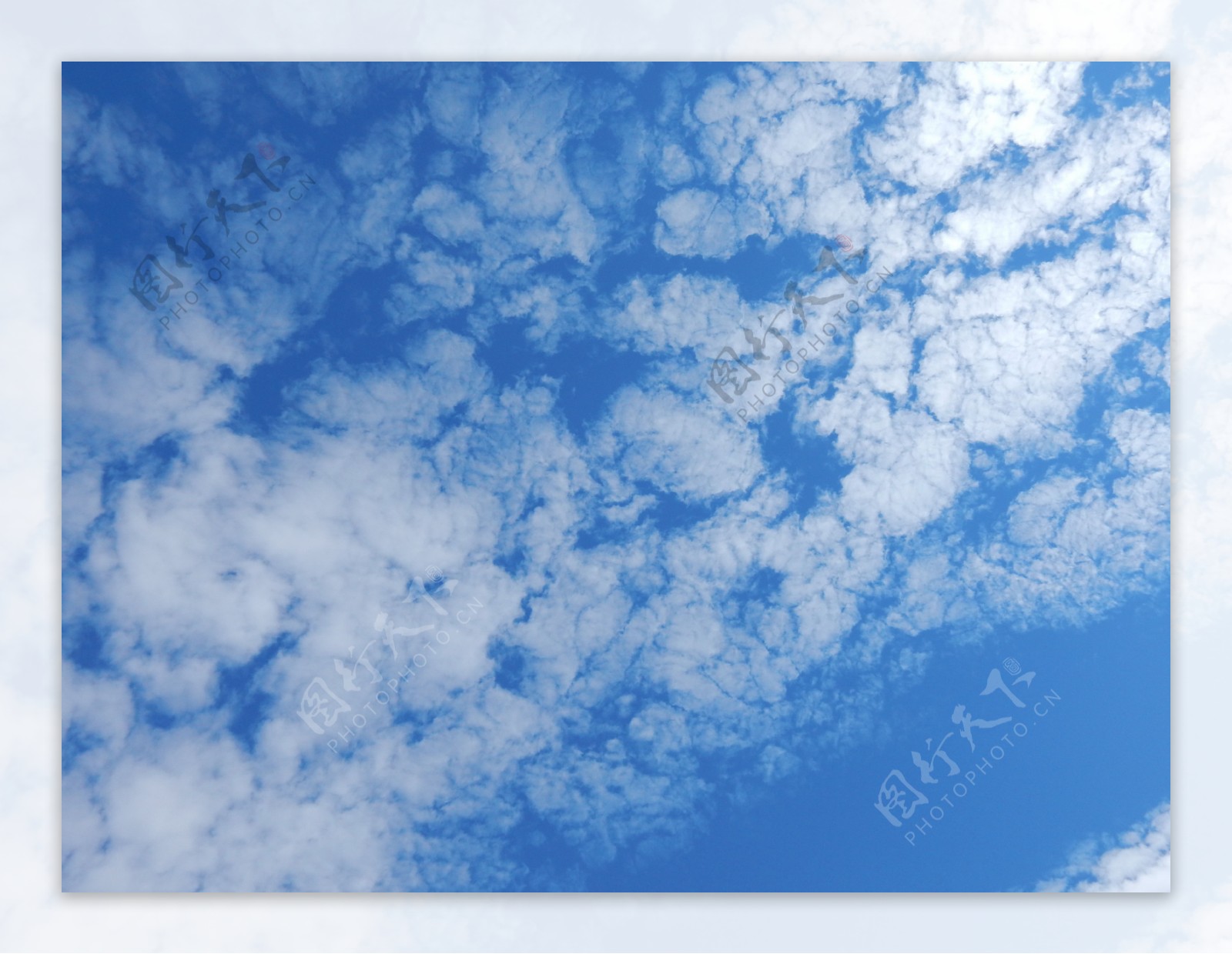 唯美天空云朵图片