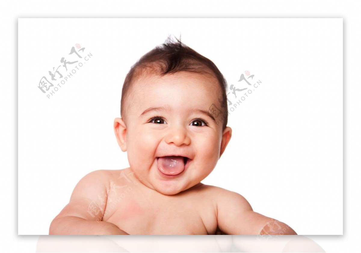 吐舌头的可爱婴儿图片