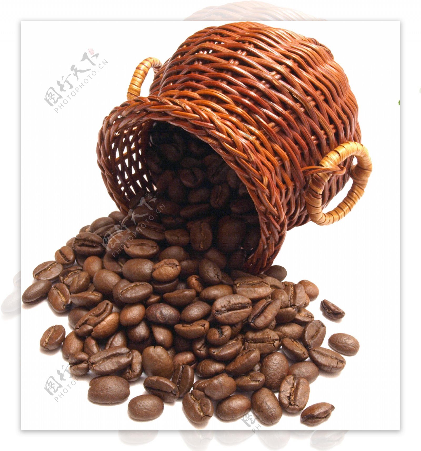竹篮里的咖啡豆