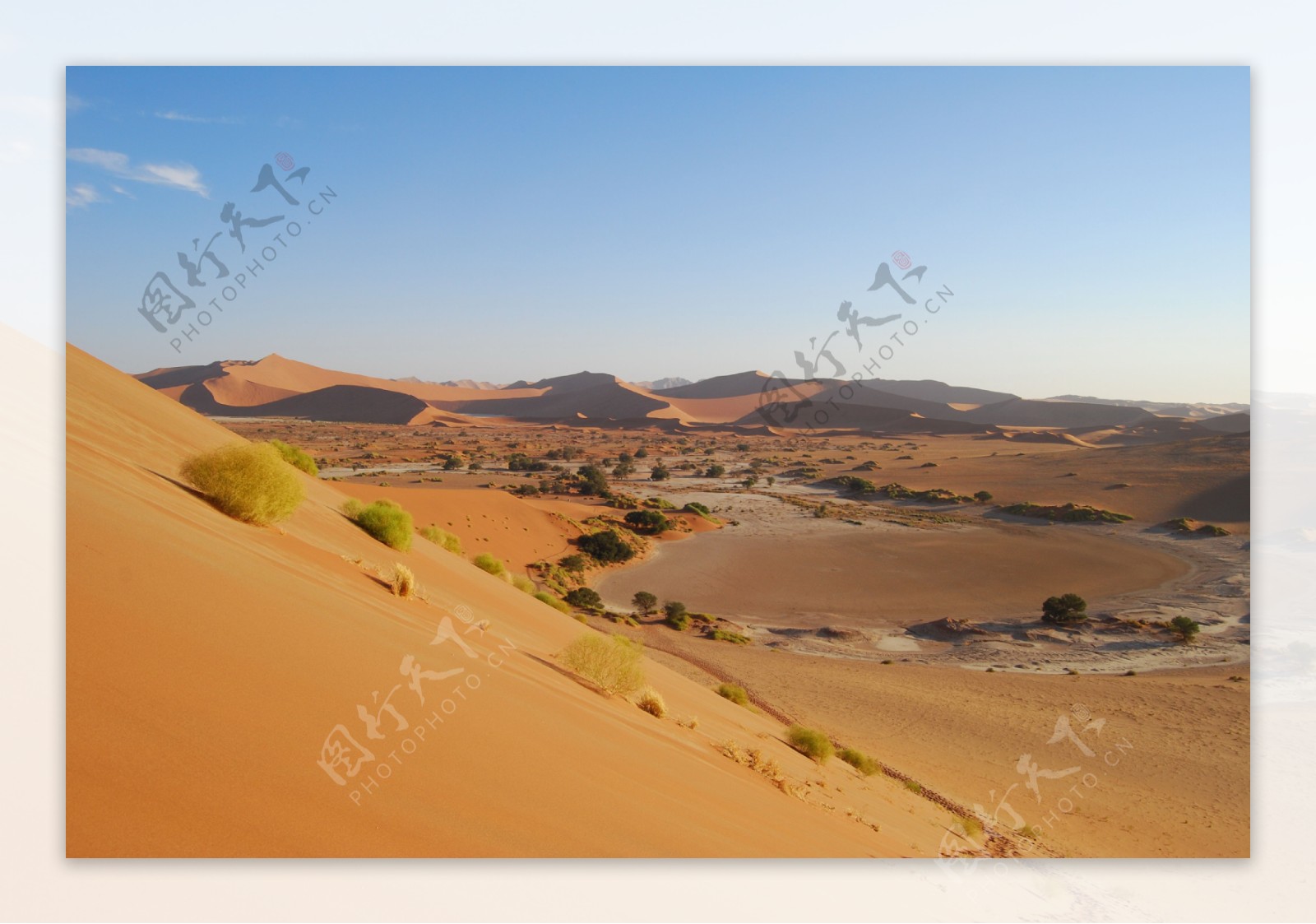高清纳米比亚沙漠图片