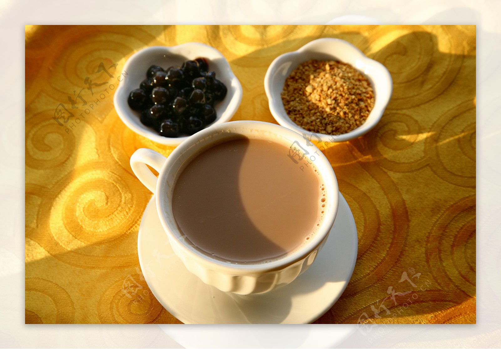 芋香珍珠奶茶图片