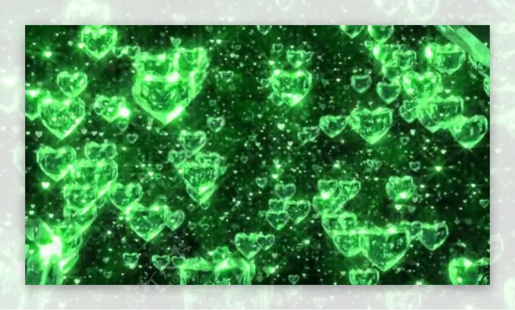 透明绿色水晶心形变换视频素材