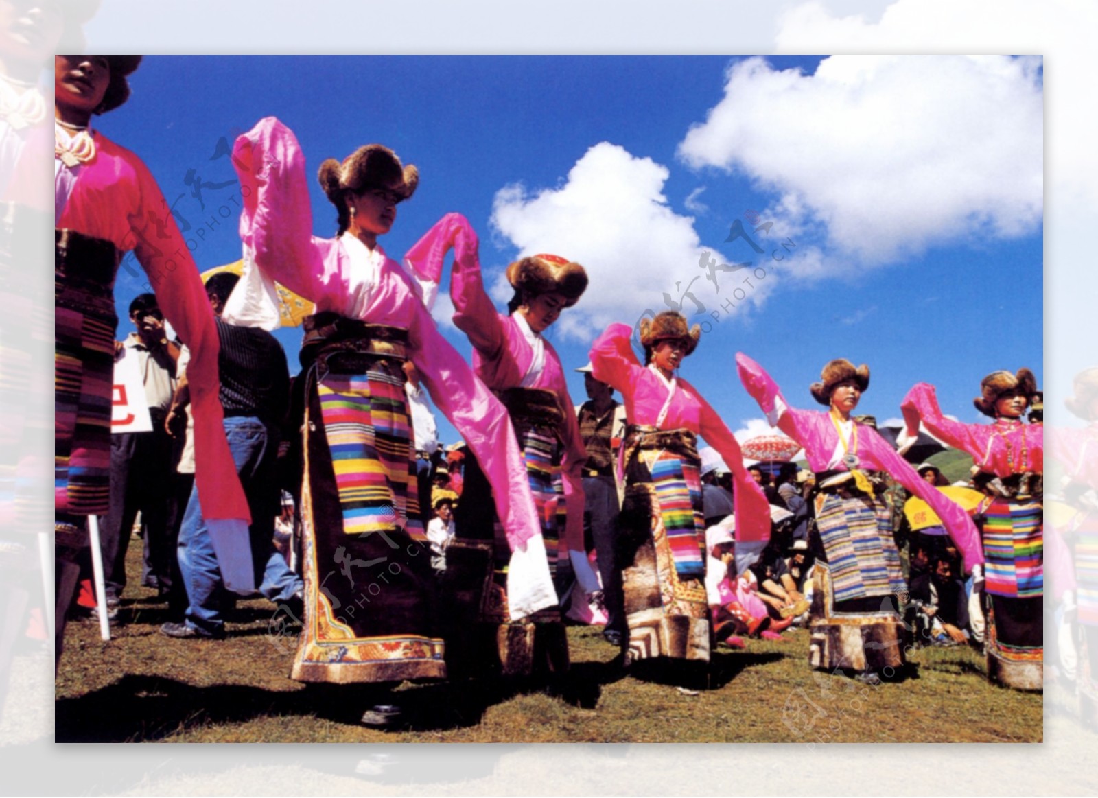 民族人物藏族