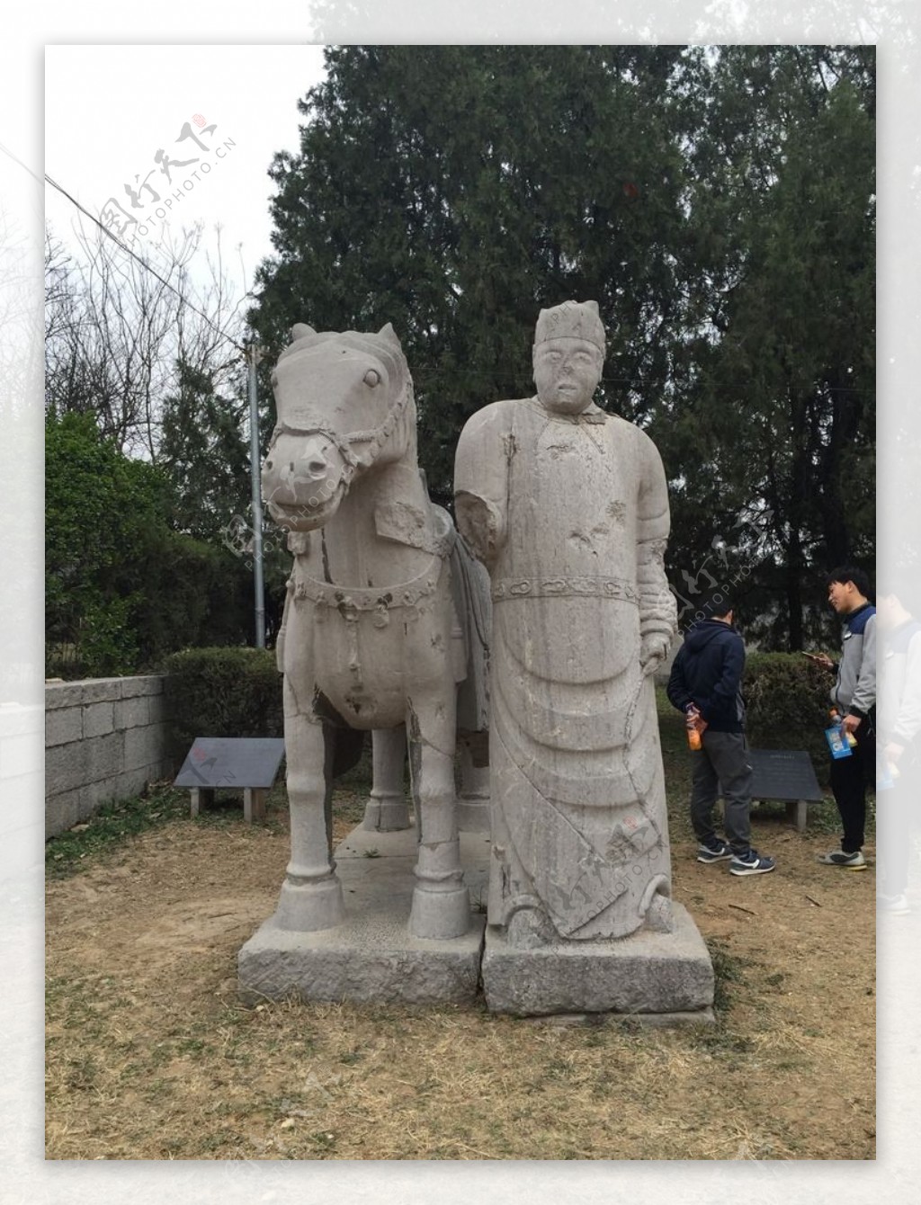 古代帝王陵墓园林建筑