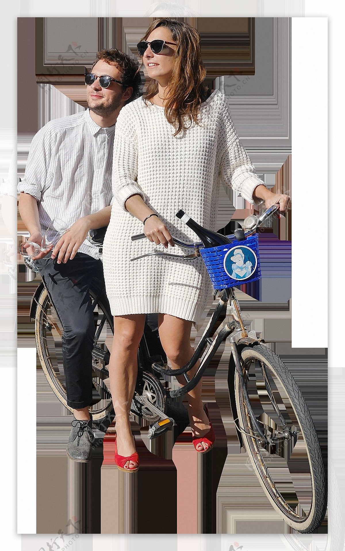 快乐的骑单车的情侣免抠png透明图层素材