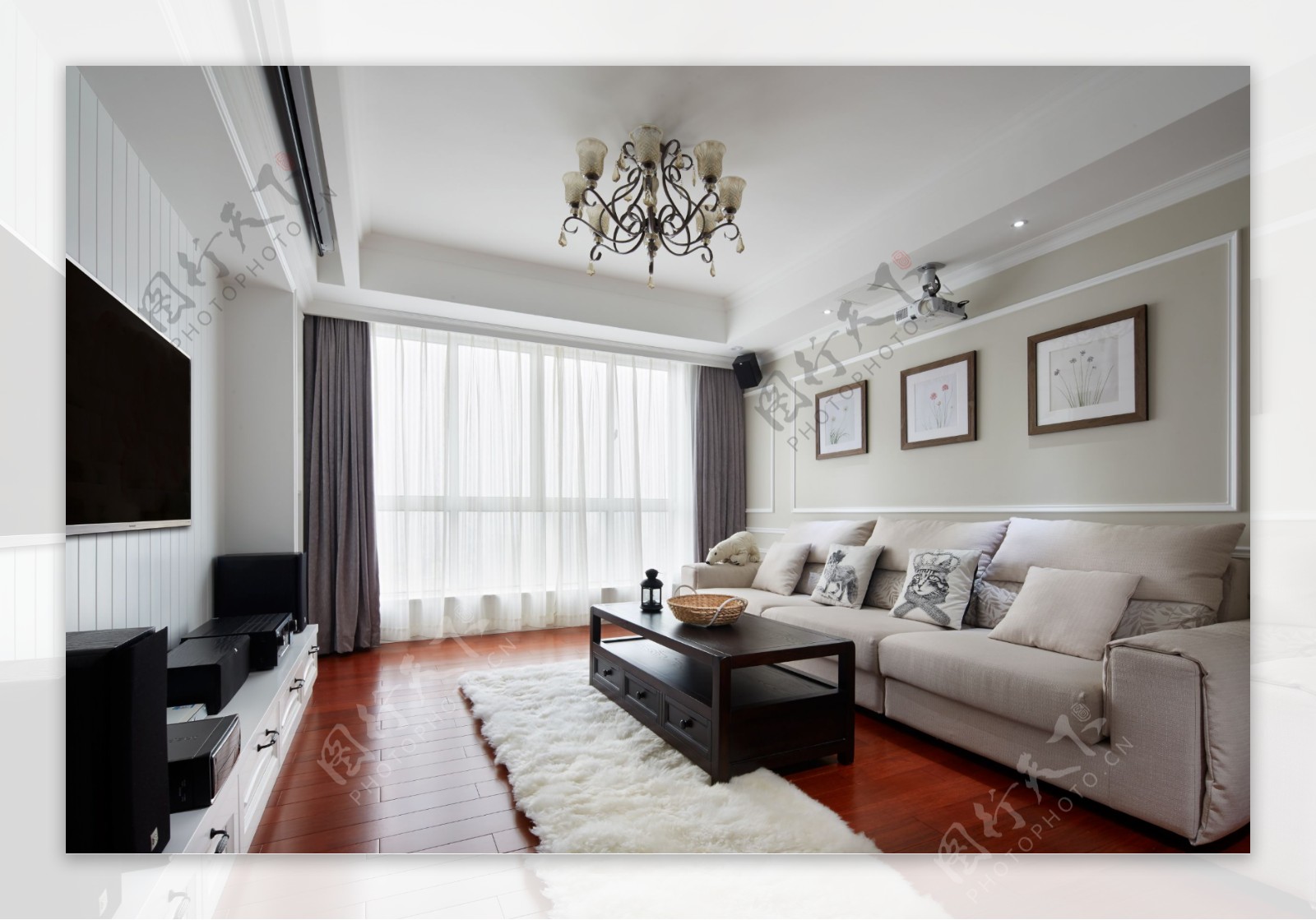 现代时尚清透客厅白色地毯室内装修效果图