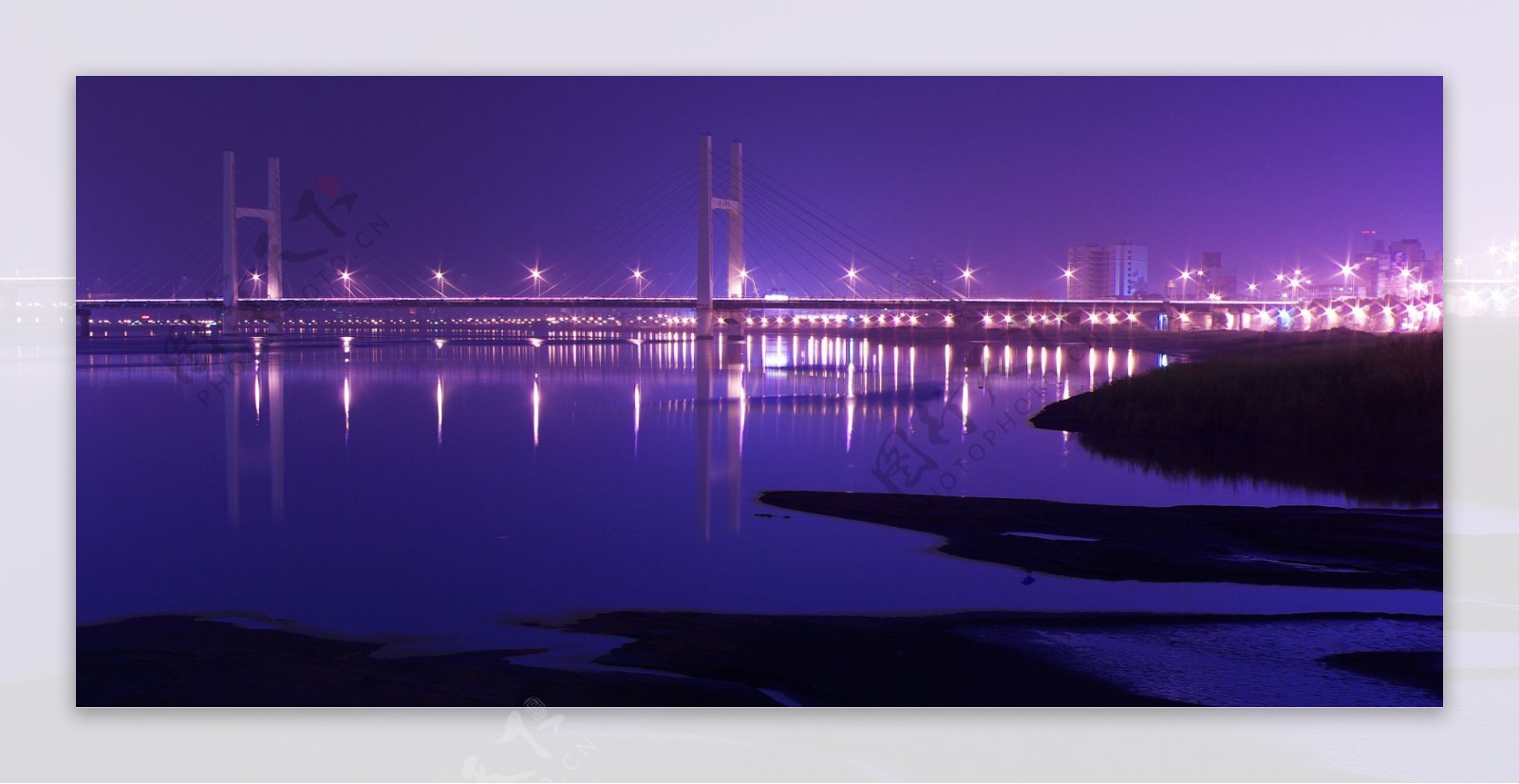 唯美紫色大桥banner背景素材